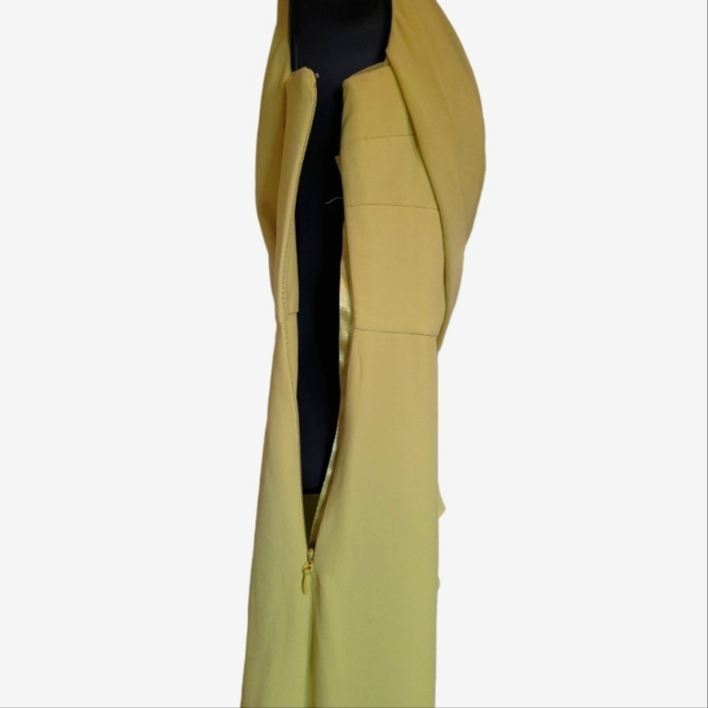 BCBGMaxAzria One-Shoulder Yellow Evening Gown - Picture 5 of 8